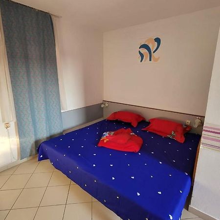 Pensiunea Acf Tineretului Hotell Costinesti Eksteriør bilde